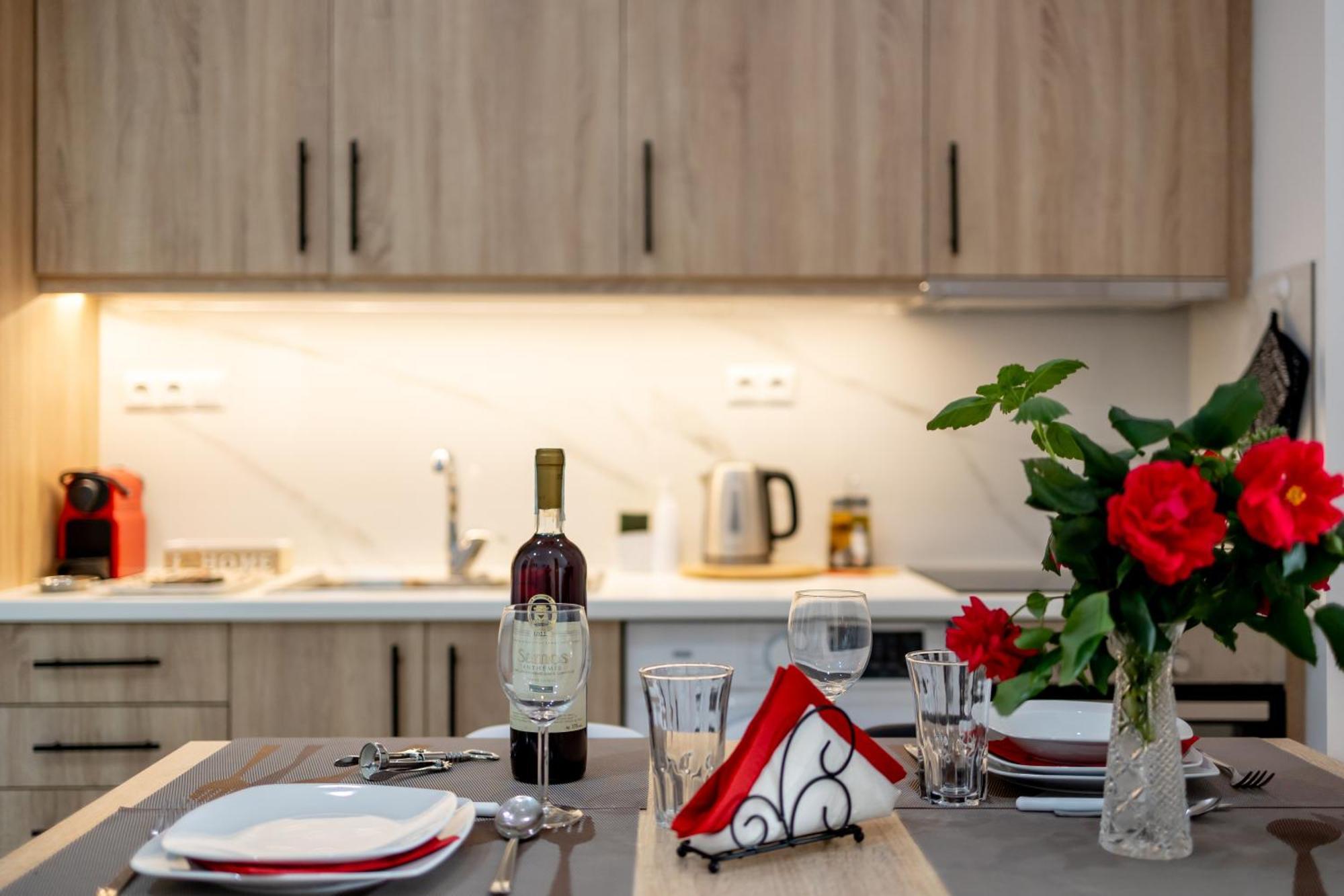 Pagani Urban - Premium Private Apartment Kalamata Ngoại thất bức ảnh